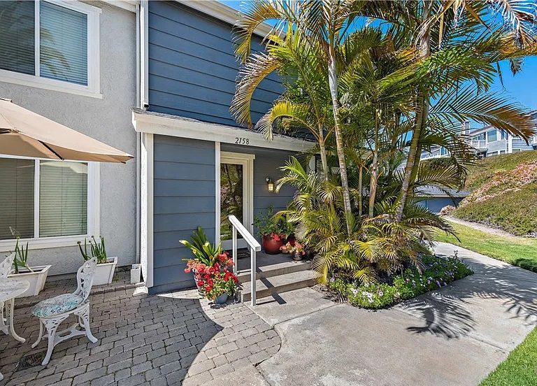 san clemente home for sale by cove canyon