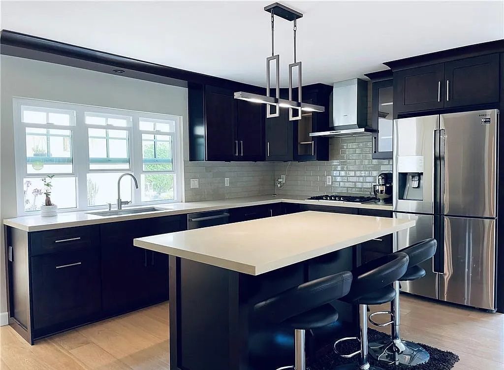 irvine home sold by cove canyon